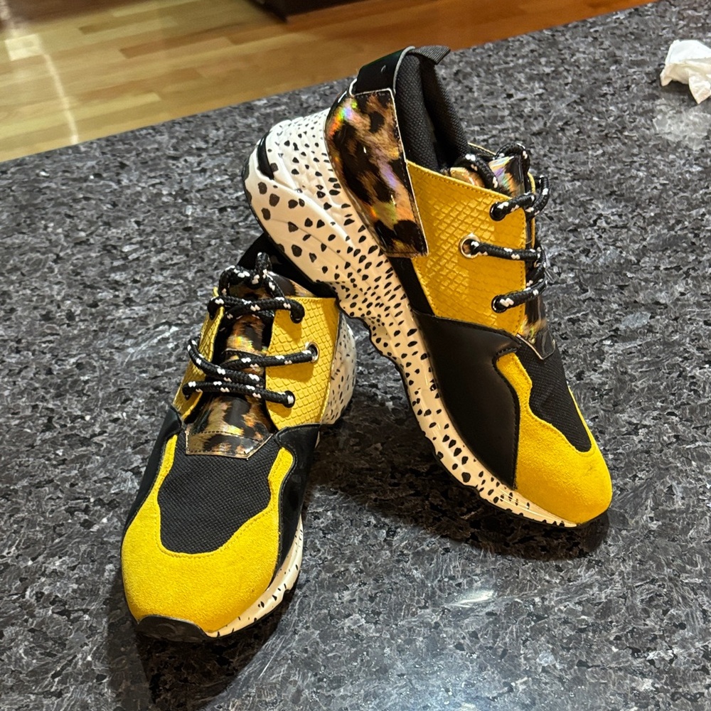 Steve Madden Yellow and Black Leopard Sneakers